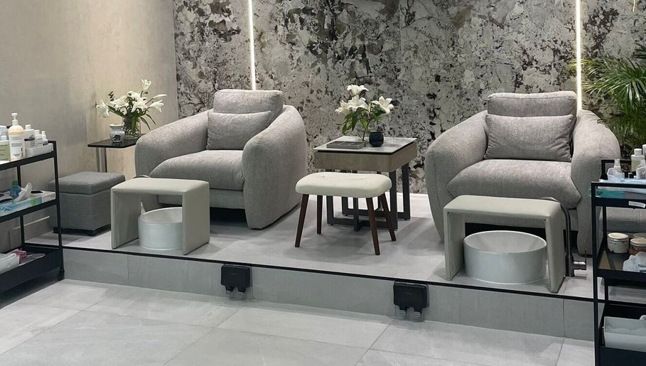 Nail On Beauty & Spa Center image 1