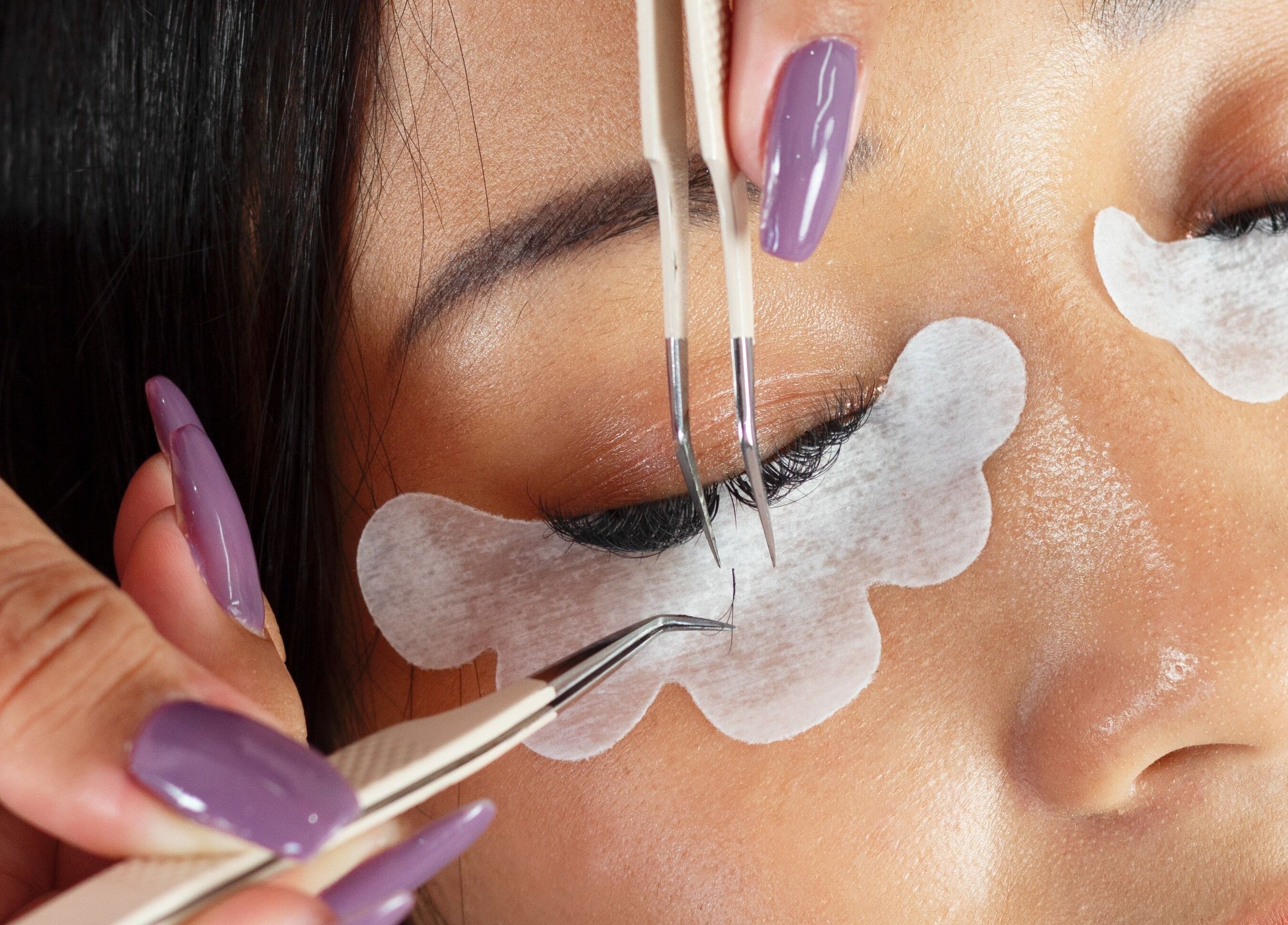 Eyelash extension application at Misstia Beauty, Bali, Bali, ID. Precision care for stunning results.