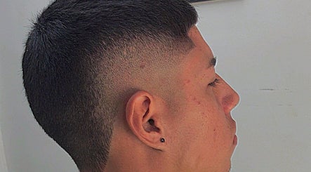 KLISSMAN BARBER STUDIO image 2