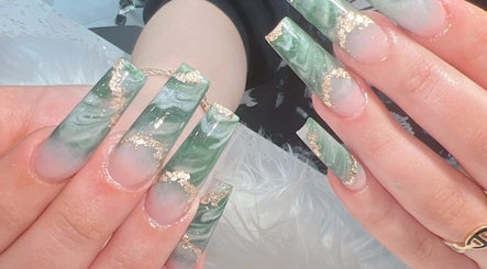 Crown Nails Bar afbeelding 2