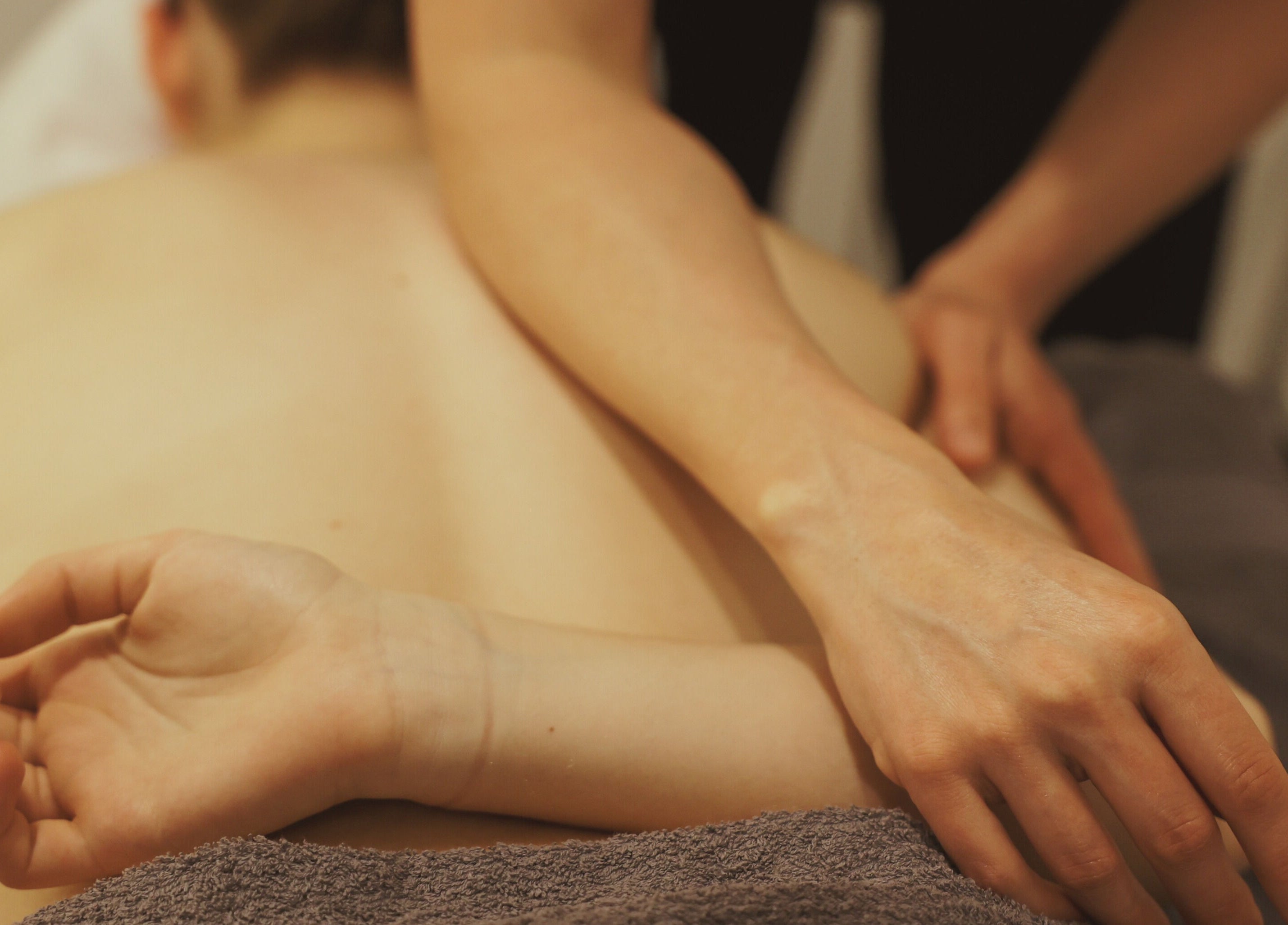 Relaxing massage session at The Hub Remedial Massage in Caringbah, New South Wales, AU.
