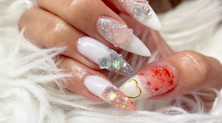 KC Nails and Beauty