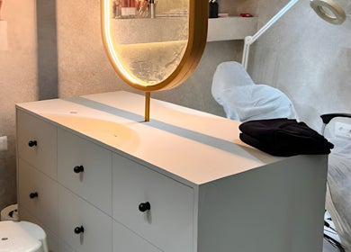 Modern vanity setup at Léa HD Beauty Concept, Tripoli, North Governorate, LB.