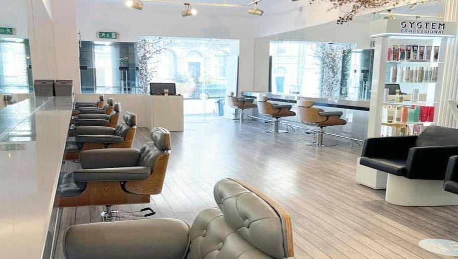 MG Hairdressing - Edinburgh image 1