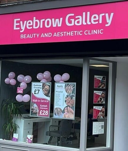 Image de Eyebrow Gallery Long Eaton 2