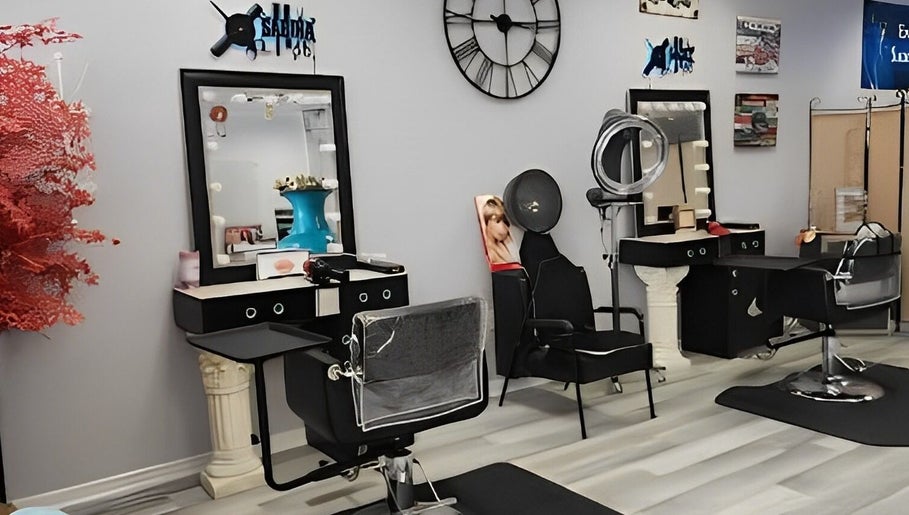 Enchanting Salon Boutique imagem 1