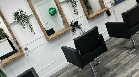 A Littlemore Style Hairdressing image 3