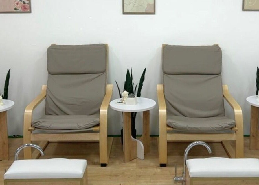 Relaxing pedicure chairs at Organails Beauty Lounge, Hazmieh, Mount Lebanon Governorate, LB.
