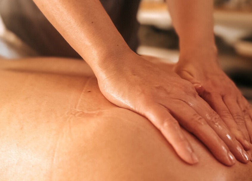 Relaxing massage at Louise Palmer Holistics in Southampton, England, GB, showcasing soothing techniques.