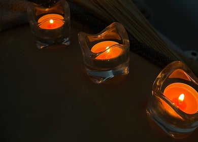 Świece relaksacyjne w M&D Beauty, Warszawa, Mazowieckie, PL.