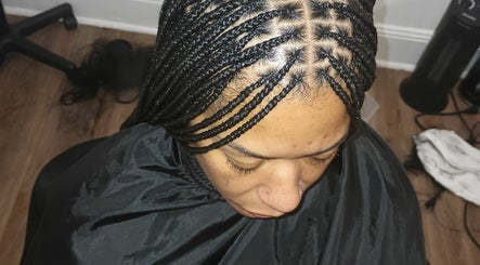 Benay Hair Braiding afbeelding 2