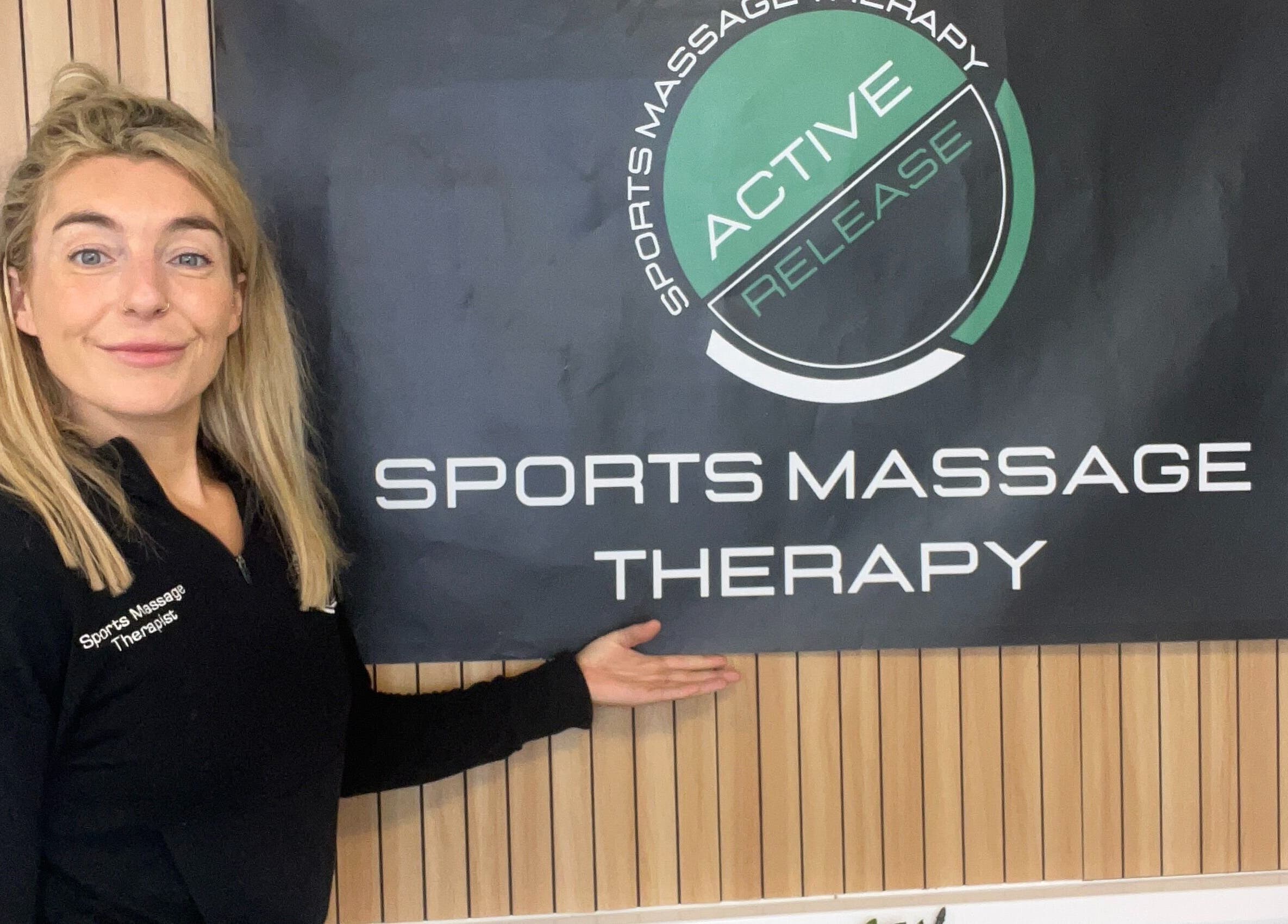Therapist at High Pavement House in Sutton-in-ashfield, England, offers sports massage therapy.