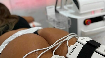 Bootyful Sheffield - Specialists In Body Contouring изображение 2