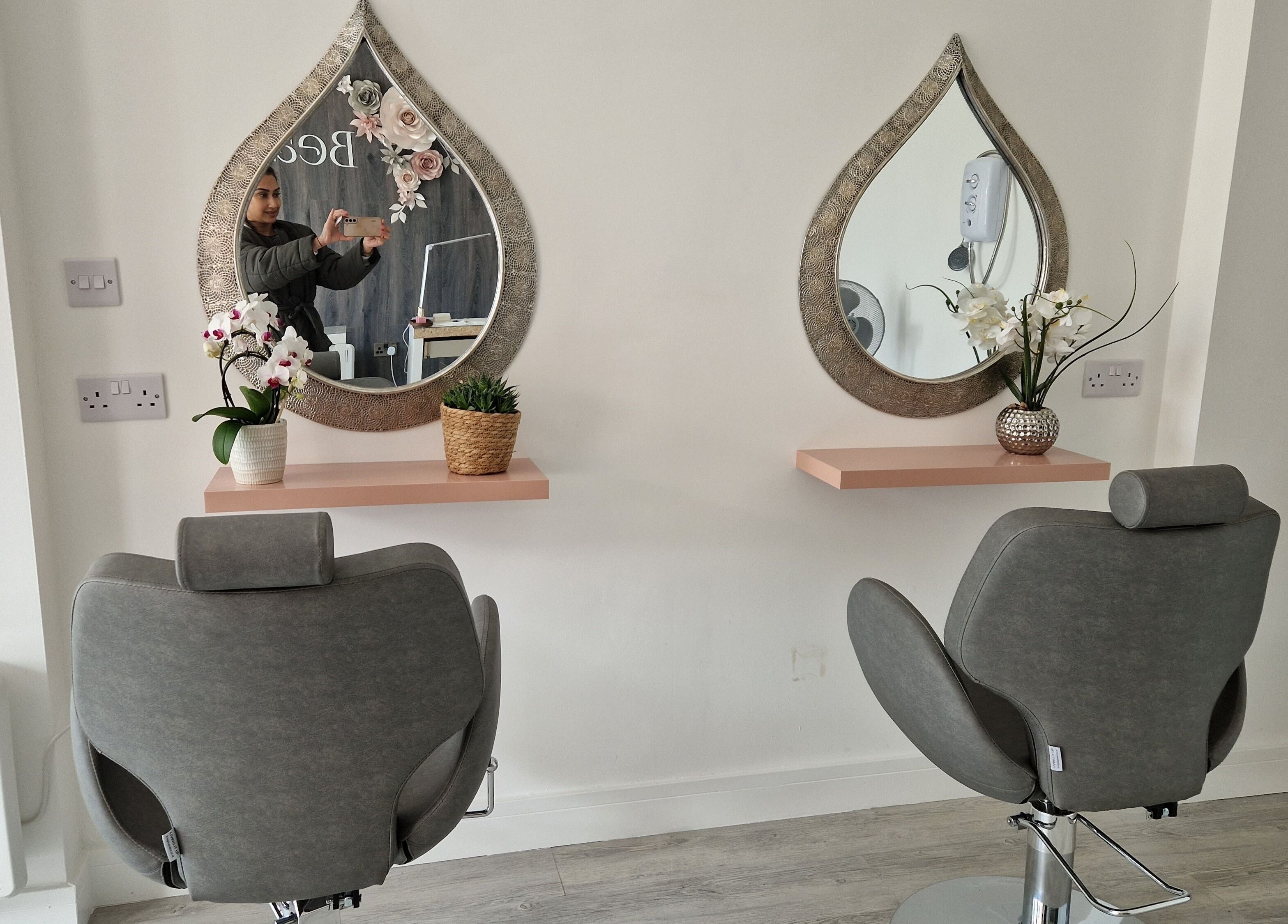 Elegant beauty chairs and mirrors at Contour & Glow by Sej, Wellingborough, England, GB.