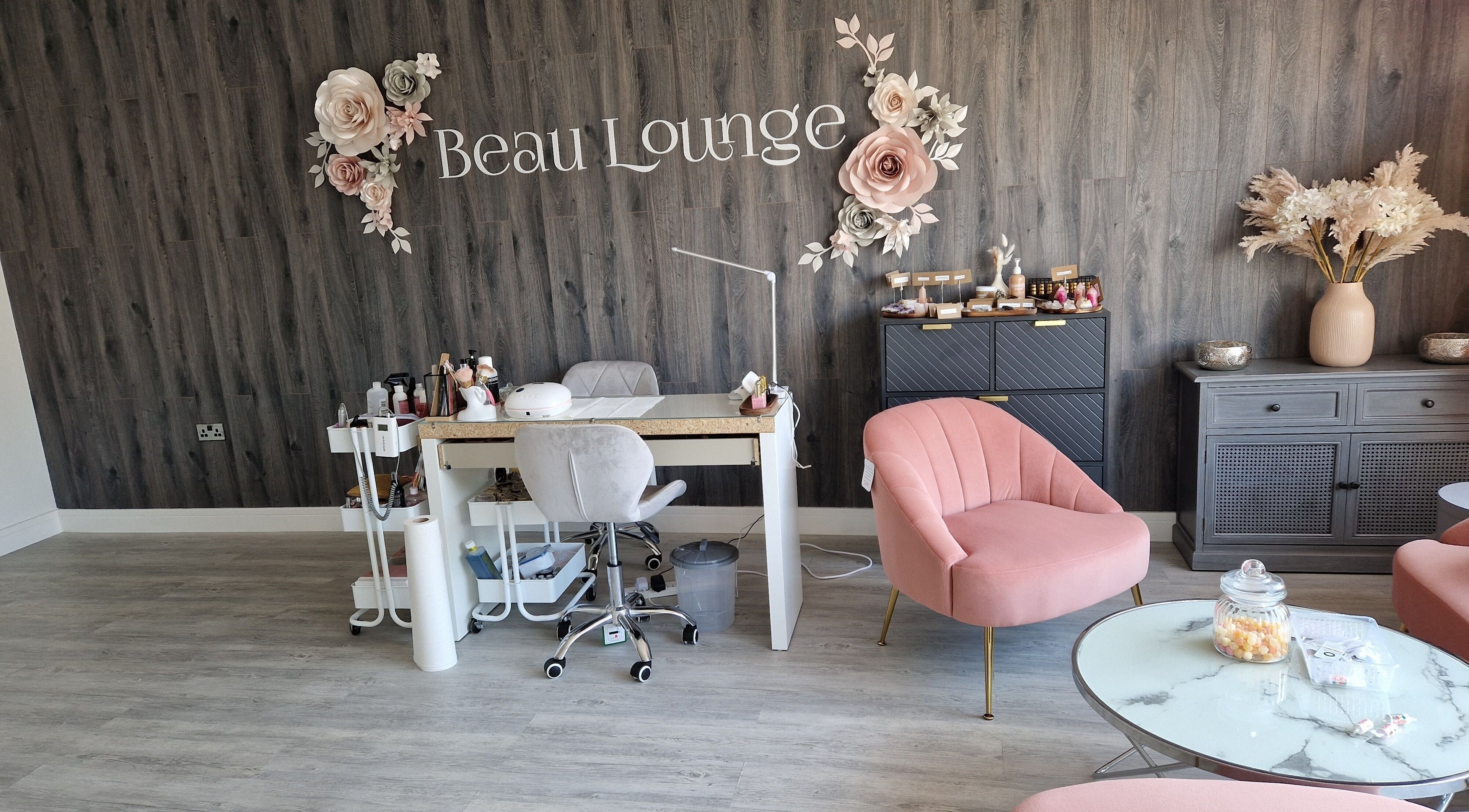 Elegant interior of Contour & Glow by Sej in Wellingborough, England, GB, featuring a stylish beauty station.