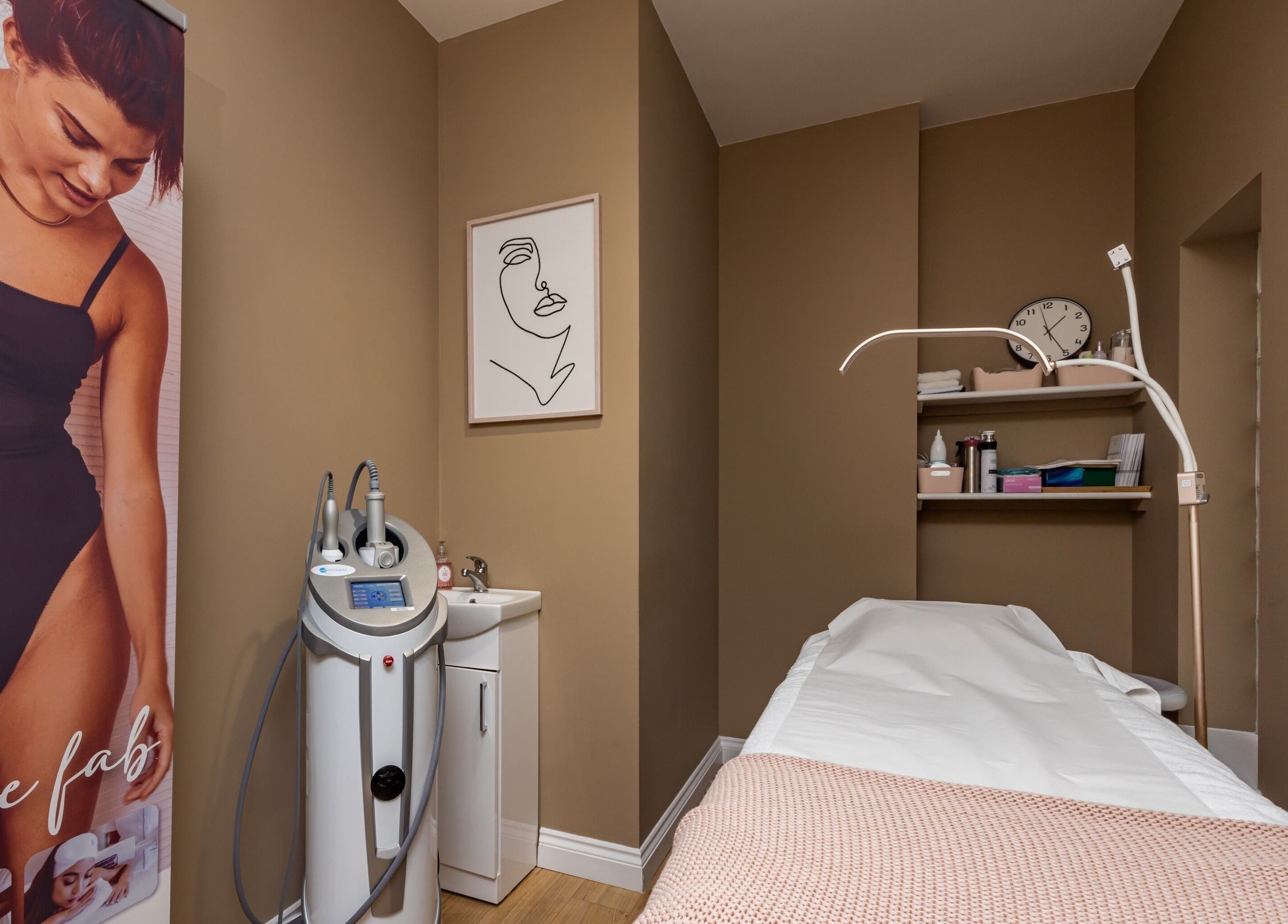 Modern treatment room at Show Me Your Nails, London, England, GB. Relaxing ambiance with stylish decor.