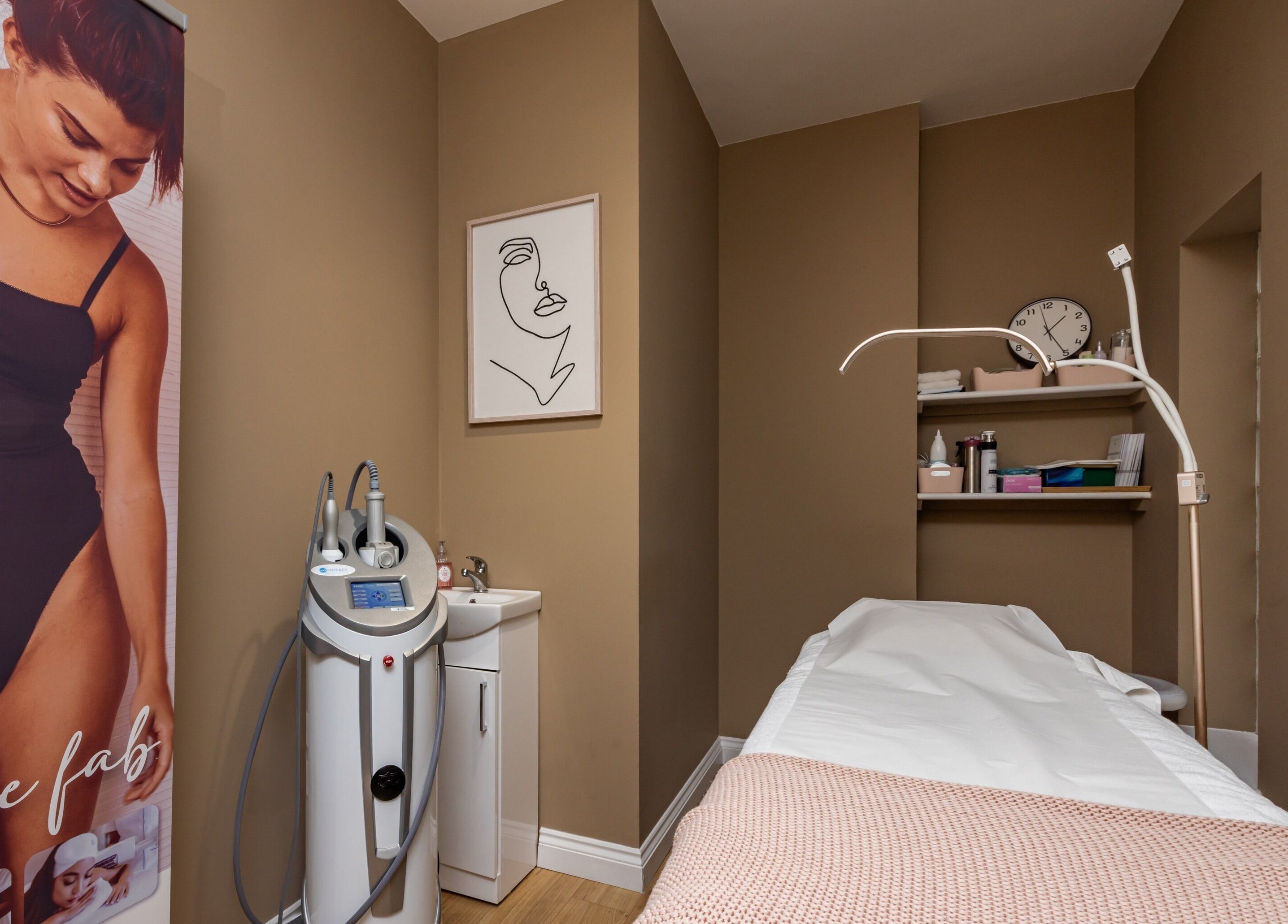 Modern treatment room at Show Me Your Nails, London, England, GB. Relaxing ambiance with stylish decor.