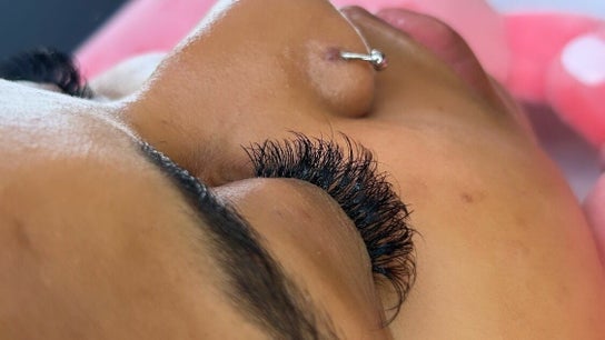 LBeautified Lash Extensions