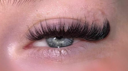 Luxe and Lash imagem 3