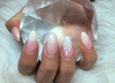 Elegant nude ombre nails with leaf accents, expertly done at Cute Icles, Ceres, Western Cape, ZA.