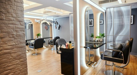 The Beau Barbershop & Hair Salon image 3