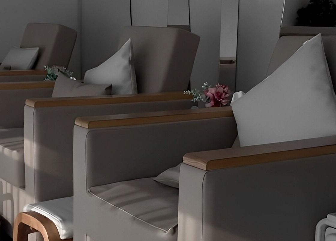 Comfortable seating area at Haven Spa Khalifa Branch, Abu Dhabi, Abu Dhabi, AE offers luxurious relaxation.