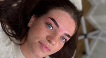 Brow Hunnies
