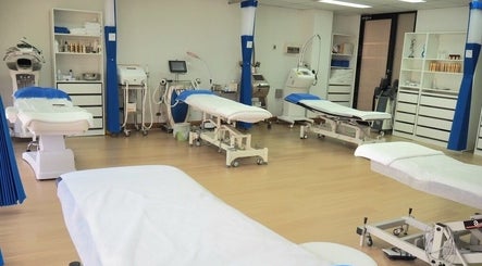 Atchara's Clinic