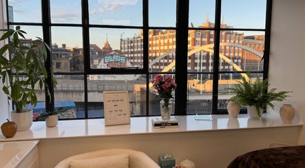 Relaxing view from Sprinkle Of Magic Lashes - Shoreditch, London, England, GB showcasing a cityscape and decor.