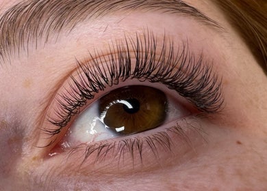Close-up of an eye with long lashes at Sprinkle Of Magic Lashes - Shoreditch in London, England, GB.
