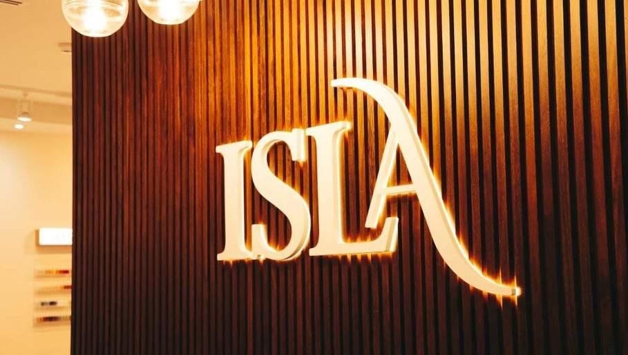 Isla Salon and Spa image 1