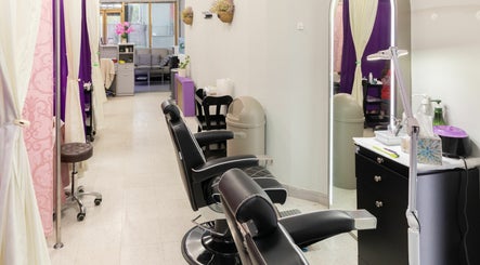 Sparrow Beauty Salon Sparrow Beauty Salon