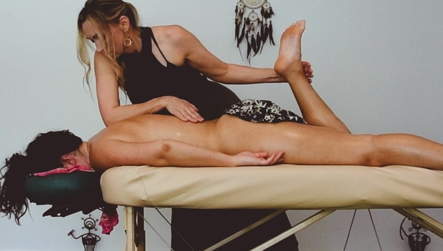 Lomi Lomi Massage Therapy Nelson Bay – obraz 1