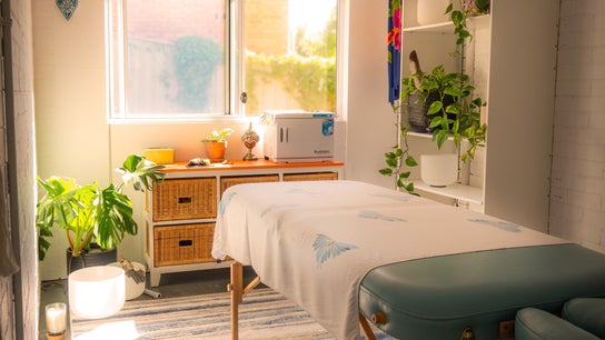 Lomi Lomi Massage Therapy Charlestown