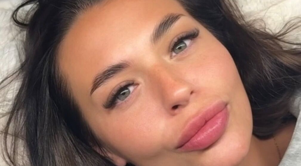 Woman with beautifully styled lashes at Lashabellex in Liverpool, England, GB.