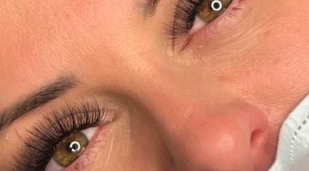 Close-up of expertly applied lashes at Lashabellex, Liverpool, England, GB, showcasing lash extension quality.