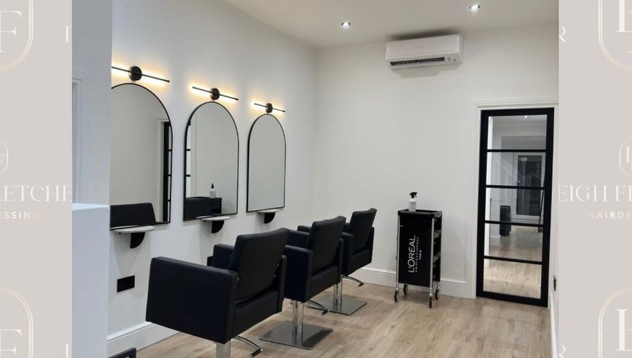 Mark Reed Hair image 1
