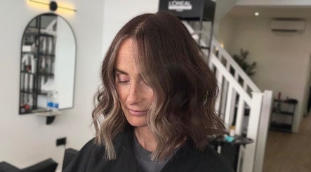 Mark Reed Hair image 2