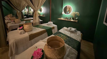 Jan Thong Thai Massage and Day Spa West End image 2