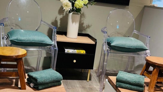 Hair and Beauty at Holloways