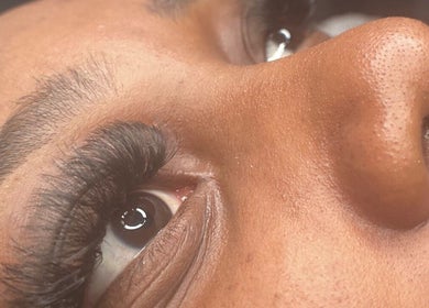 Close-up of eyelash extensions at Aura Lounge Aesthetics in London, England, GB.