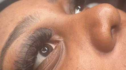 Close-up of eyelash extensions at Aura Lounge Aesthetics in London, England, GB.