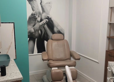 Komfortowy fotel w Medic 4 Foot Profesjonalnie Dla Stóp, Łódź, Łódzkie, PL; relaksacyjna atmosfera.