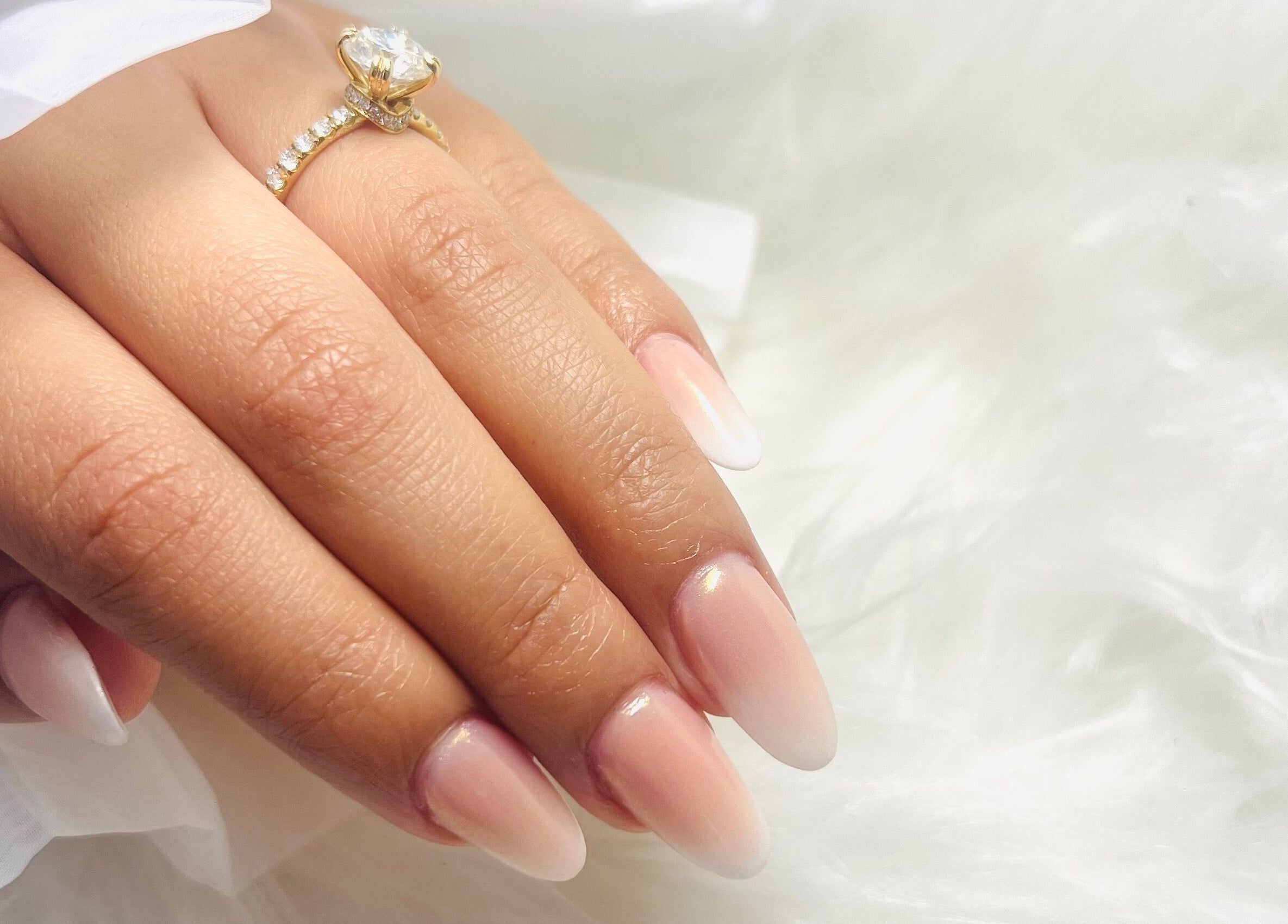 Hermosas uñas en tono rosado realizadas en DTA Nails, Tijuana, Baja California, MX.