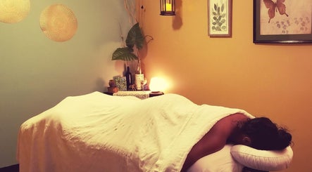 Latisa at Oasis at the Mill / Massage