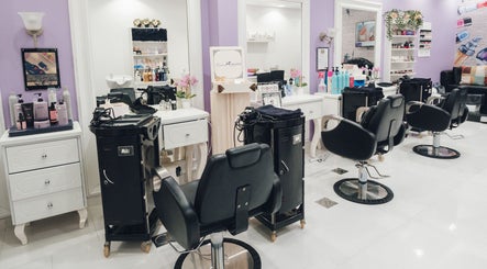 Freesia Beauty Center - Al Falah