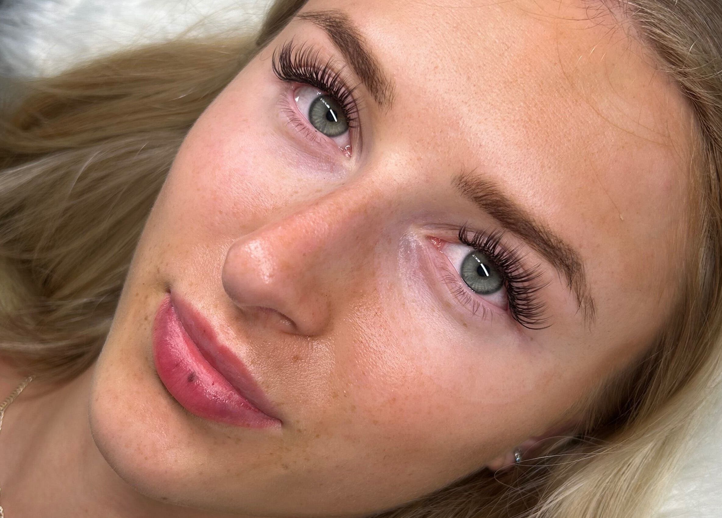 Close-up of elegant lash extensions at AJade Cosmetics, Birmingham, England, GB, showcasing beauty expertise.