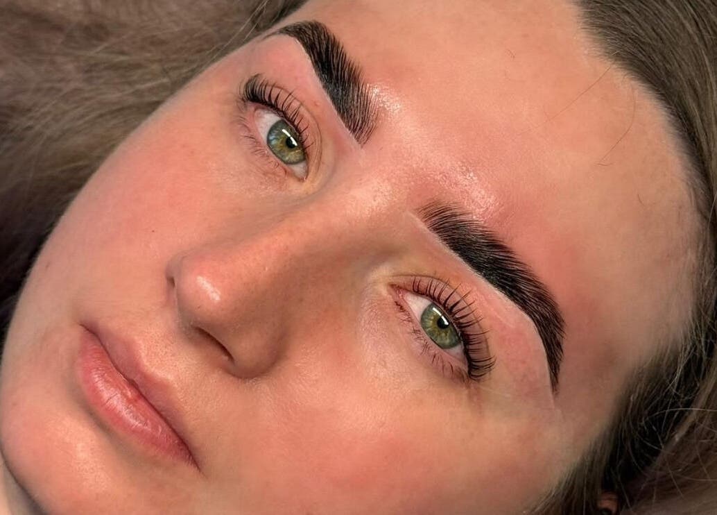 Flawlessly shaped eyebrows at AJade Cosmetics, Birmingham, England, GB, showcasing expert beauty services.