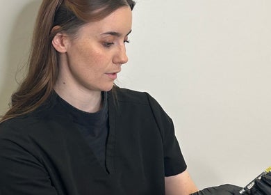 Expert at Beauty at 22, Wakefield prepares an injection, Durkar, England, GB.