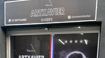 Artxavier Barber